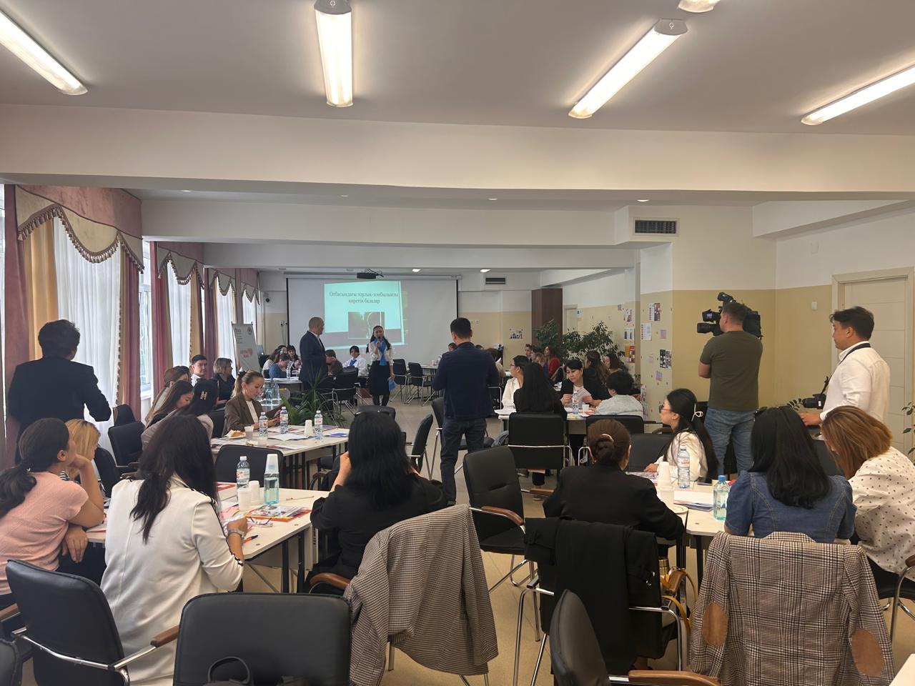 «Понимание и помощь: психолого-педагогическая поддержка учащихся, пострадавших от насилия в семье».