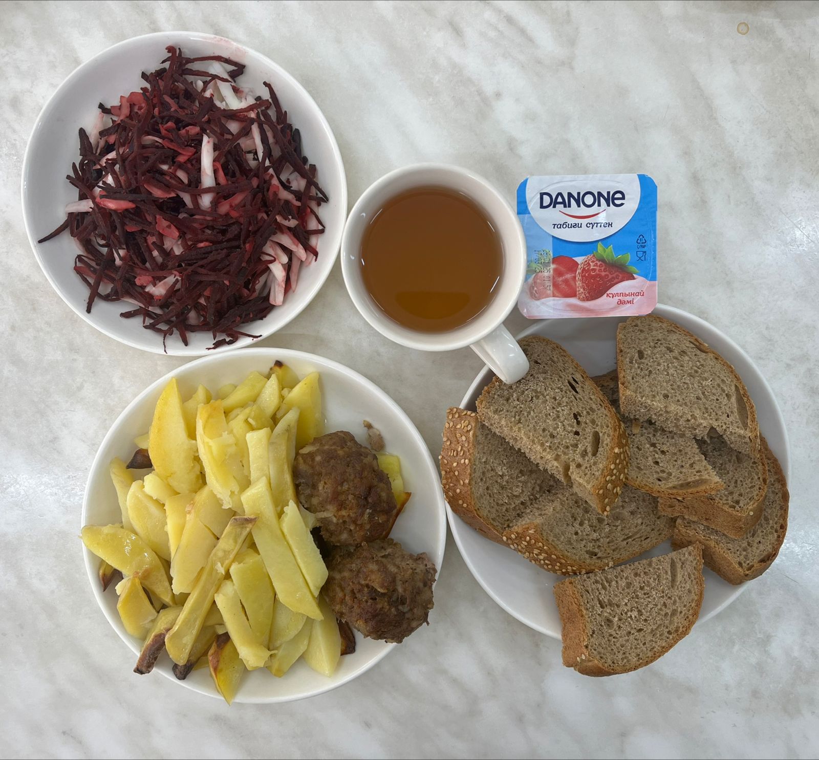 Меню: тефтели мясные (говядина).Гарнир: картофель запеченный